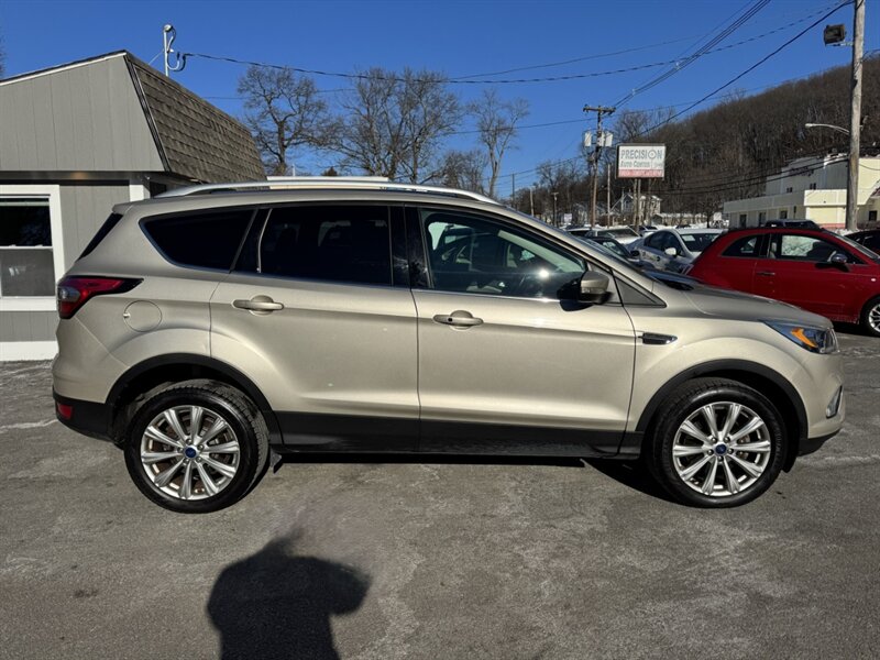2017 Ford Escape Titanium - Photo 4 - Rockaway, NJ 07866
