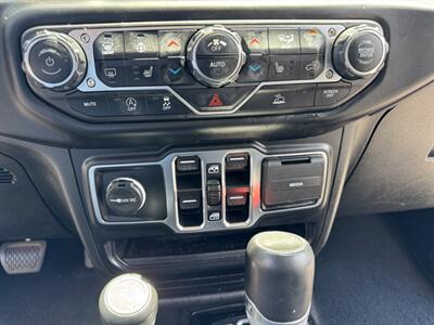 2022 Jeep Wrangler Sahara  UNLIMITED - Photo 33 - Rockaway, NJ 07866