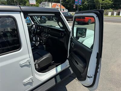 2022 Jeep Wrangler Sahara  UNLIMITED - Photo 56 - Rockaway, NJ 07866