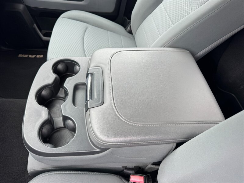 2013 RAM Ram 1500 Pickup Express - Photo 32