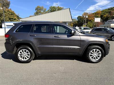 2021 Jeep Grand Cherokee Laredo E   - Photo 4 - Rockaway, NJ 07866