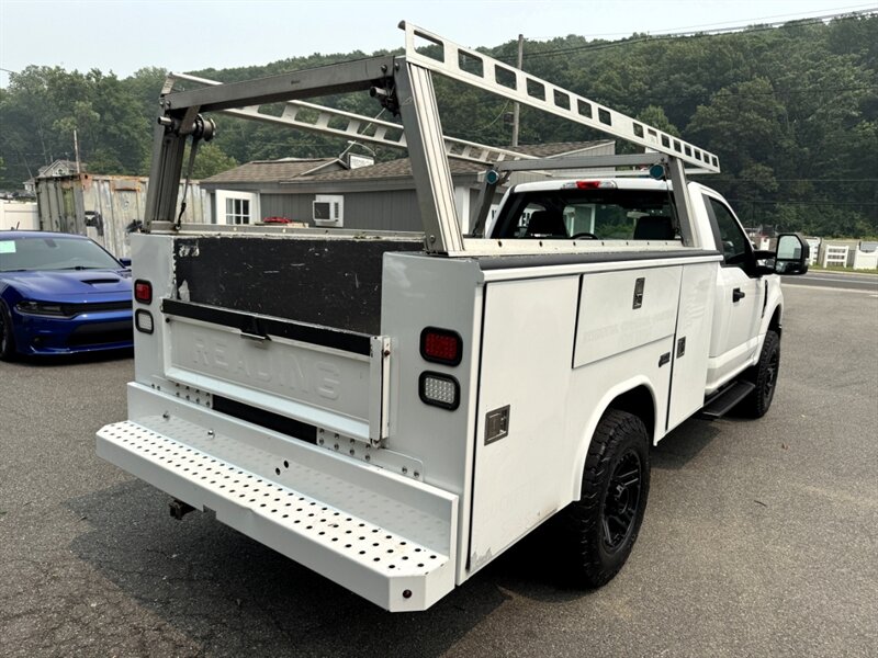 2017 Ford F-350 XL SUPER DUTY - Photo 5 - Rockaway, NJ 07866