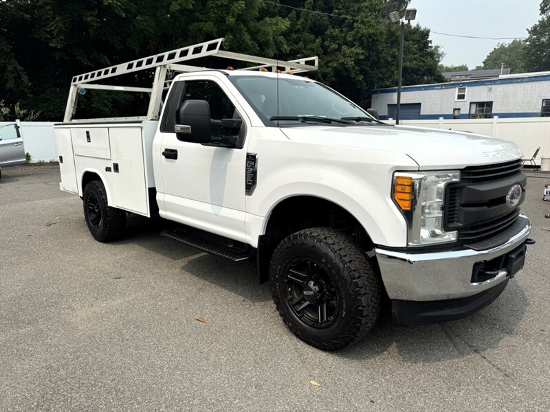 2017 Ford F-350 XL SUPER DUTY - Photo 10 - Rockaway, NJ 07866