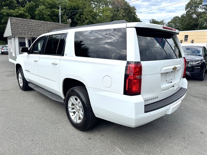 2015 Chevrolet Suburban LT photo 8