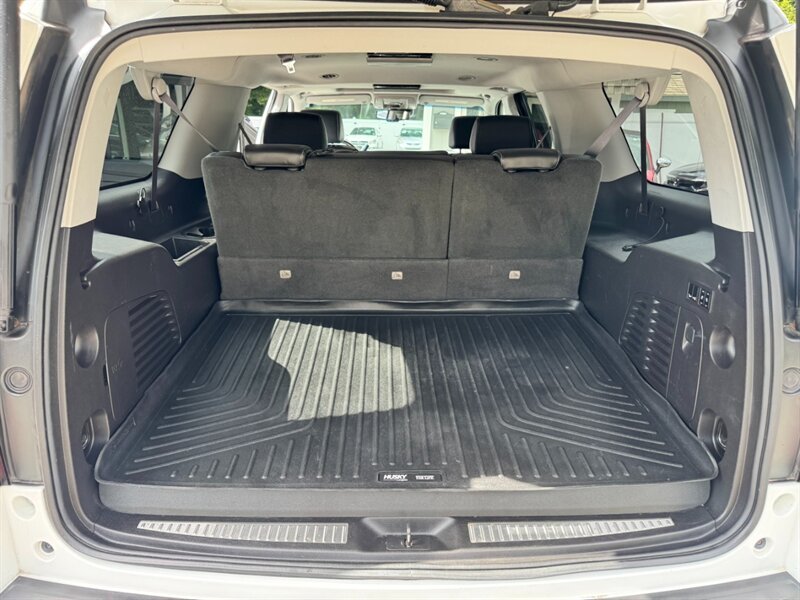 2015 Chevrolet Suburban LT photo 38