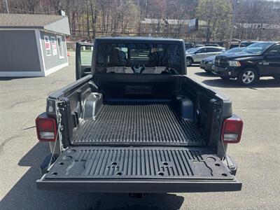 2022 Jeep Gladiator Sport   - Photo 9 - Rockaway, NJ 07866