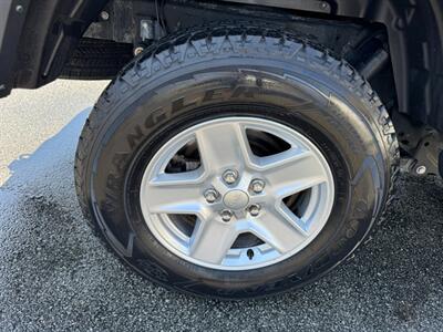 2022 Jeep Gladiator Sport   - Photo 13 - Rockaway, NJ 07866