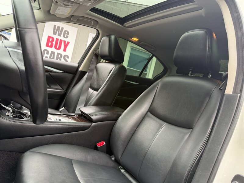 2019 Infiniti Q50 3.0t LUXE photo 13
