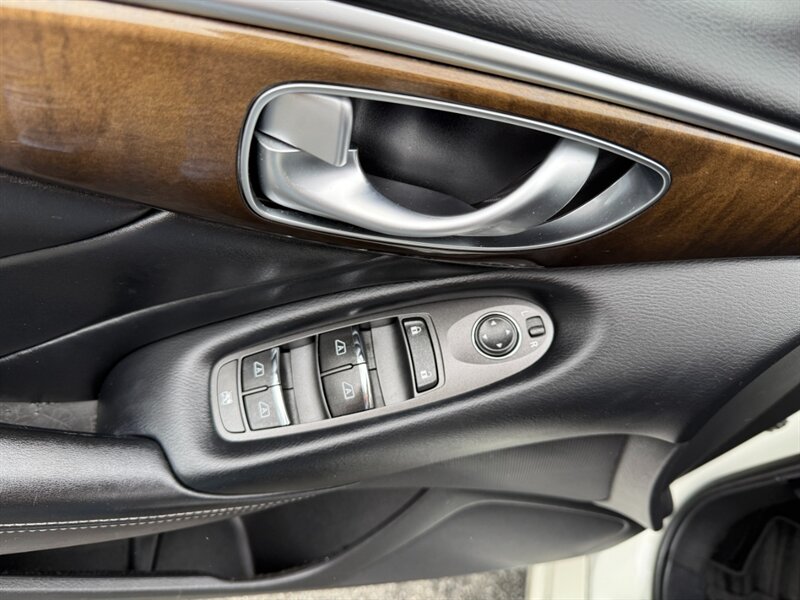 2019 Infiniti Q50 3.0t LUXE photo 11