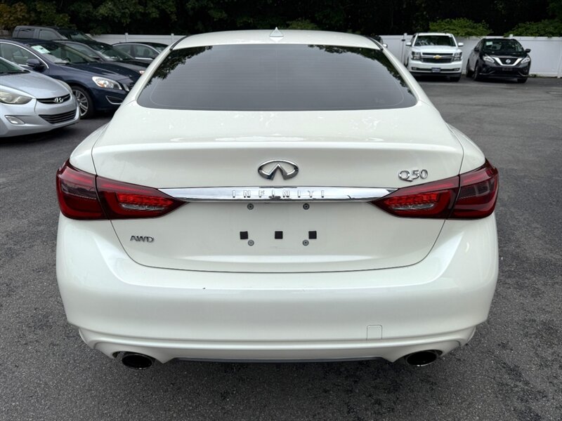 2019 Infiniti Q50 3.0t LUXE photo 5