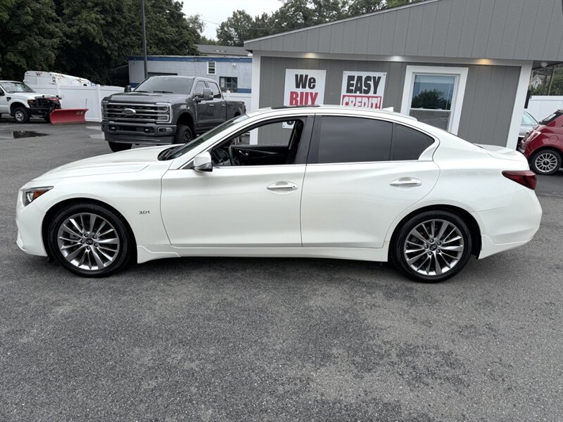 2019 Infiniti Q50 3.0t LUXE photo 7