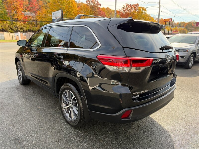 2017 Toyota Highlander XLE - Photo 7 - Rockaway, NJ 07866