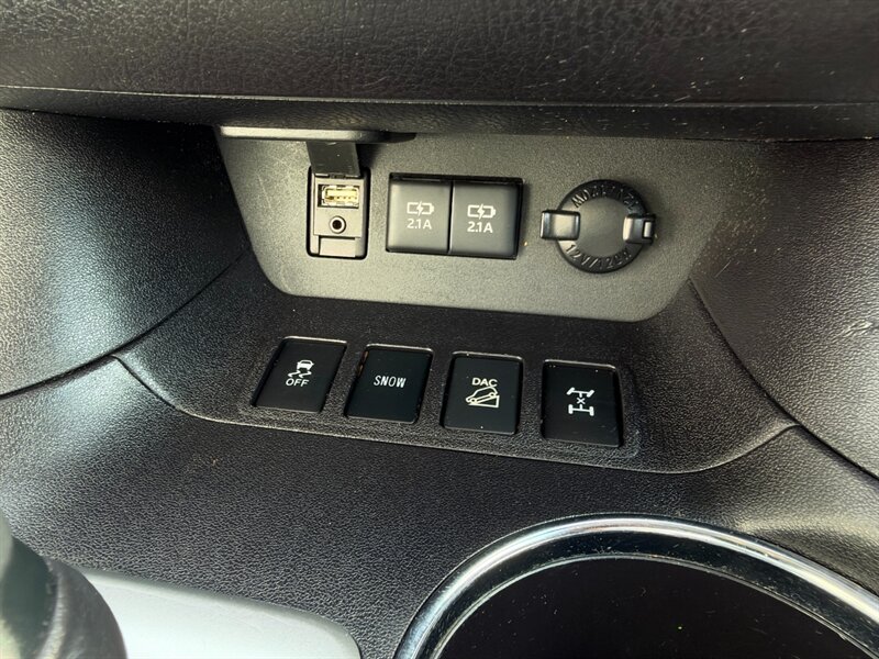 2017 Toyota Highlander XLE - Photo 28 - Rockaway, NJ 07866