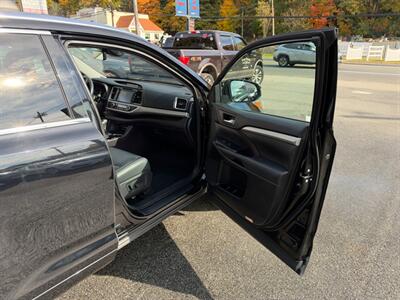 2017 Toyota Highlander XLE - Photo 51 - Rockaway, NJ 07866
