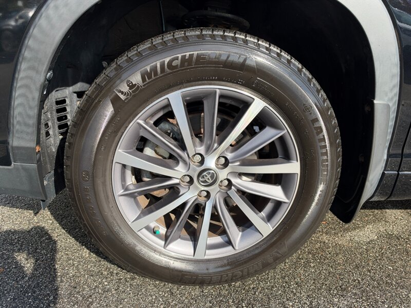 2017 Toyota Highlander XLE - Photo 15 - Rockaway, NJ 07866