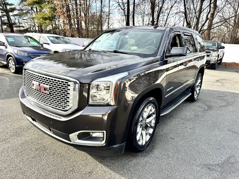 2016 GMC Yukon Denali's photo