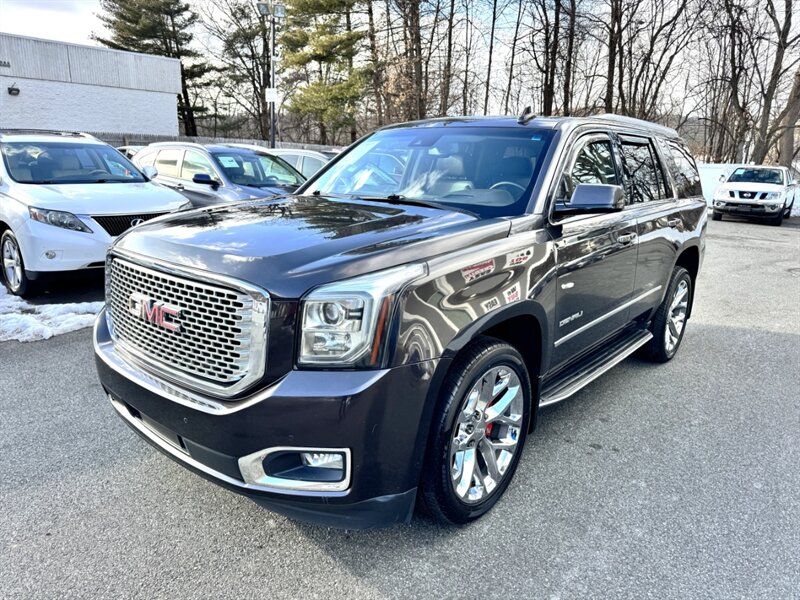 2016 GMC Yukon Denali's photo