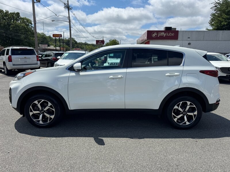 2021 Kia Sportage LX - Photo 8 - Rockaway, NJ 07866