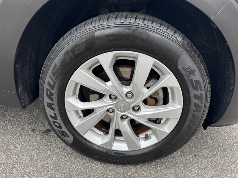 2019 Hyundai Tucson SE - Photo 13 - Rockaway, NJ 07866