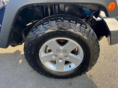 2013 Jeep Wrangler Sport  UNLIMITED - Photo 15 - Rockaway, NJ 07866