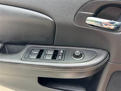 2012 Chrysler 200 Series Limited   - Photo 25 - Rockaway, NJ 07866
