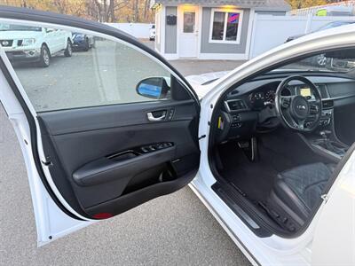 2016 Kia Optima SXL Turbo   - Photo 13 - Rockaway, NJ 07866