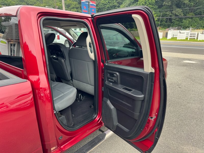 2014 RAM 1500 Express - Photo 37 - Rockaway, NJ 07866