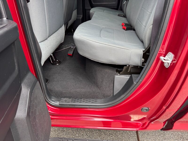 2014 RAM 1500 Express - Photo 33 - Rockaway, NJ 07866