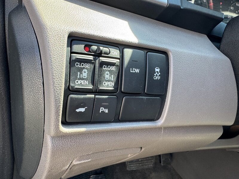 2017 Honda Odyssey Touring Elite - Photo 27 - Rockaway, NJ 07866