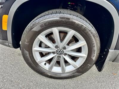2017 Volkswagen Tiguan 2.0T Wolfsburg Edition 4M   - Photo 10 - Rockaway, NJ 07866