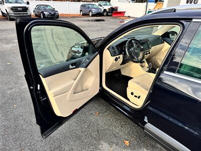2017 Volkswagen Tiguan 2.0T Wolfsburg Edition 4M   - Photo 16 - Rockaway, NJ 07866
