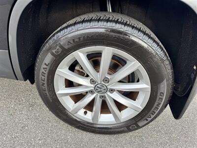 2017 Volkswagen Tiguan 2.0T Wolfsburg Edition 4M   - Photo 11 - Rockaway, NJ 07866