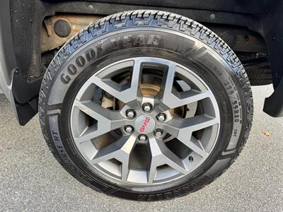 2017 GMC Sierra 1500 SLT   - Photo 12 - Rockaway, NJ 07866