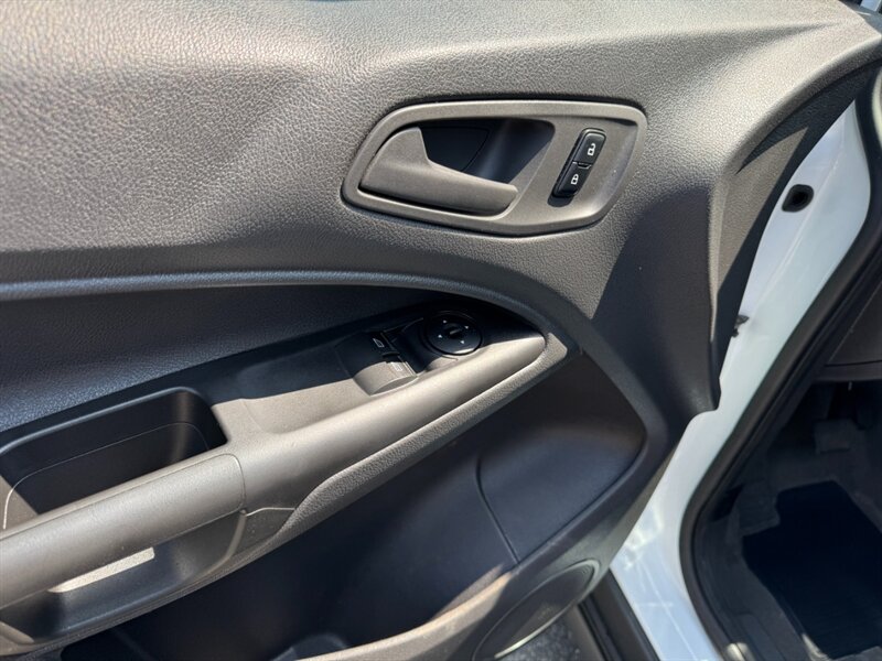 2015 Ford Transit Connect XL - Photo 16 - Rockaway, NJ 07866