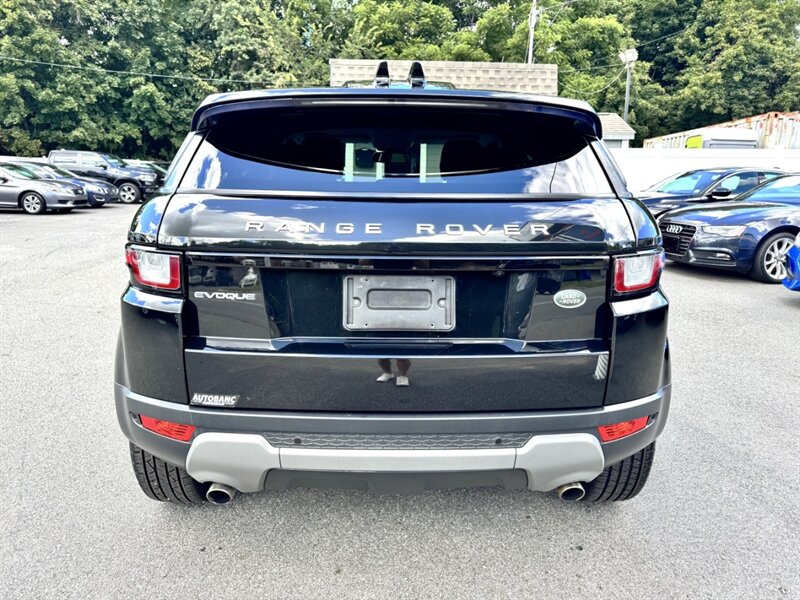 2018 Land Rover Range Rover Evoque SE photo 7