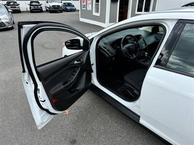2016 Ford Focus SE   - Photo 19 - Rockaway, NJ 07866