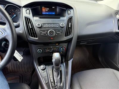 2016 Ford Focus SE   - Photo 17 - Rockaway, NJ 07866