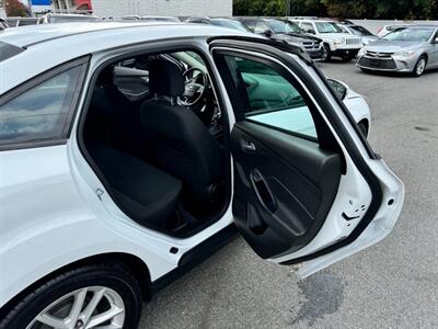 2016 Ford Focus SE   - Photo 37 - Rockaway, NJ 07866