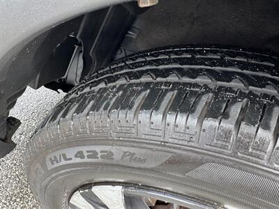 2018 Toyota RAV4 LE   - Photo 12 - Rockaway, NJ 07866