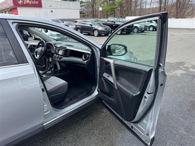 2018 Toyota RAV4 LE   - Photo 44 - Rockaway, NJ 07866