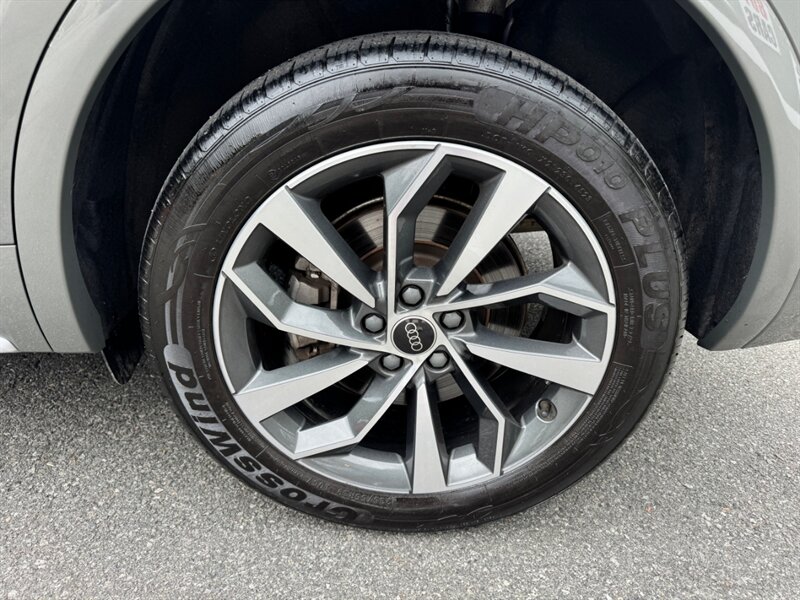 2024 Audi Q5 quattro S line Prem Plus - Photo 12 - Rockaway, NJ 07866