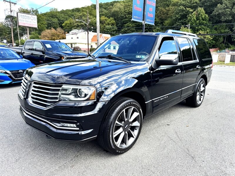 2016 Lincoln Navigator Reserve  