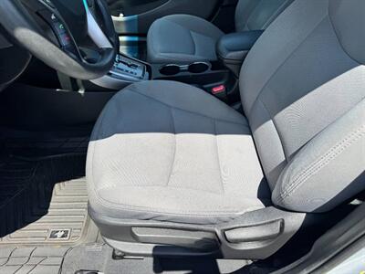 2013 Hyundai Elantra GLS   - Photo 17 - Rockaway, NJ 07866