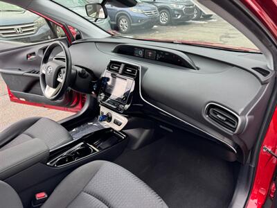 2017 Toyota Prius Two Eco   - Photo 49 - Rockaway, NJ 07866