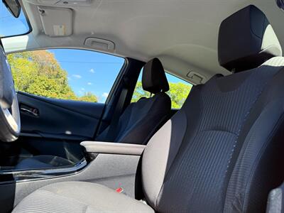 2017 Toyota Prius Two Eco   - Photo 17 - Rockaway, NJ 07866
