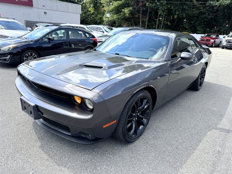 2016 Dodge Challenger SXT   - Photo 1 - Rockaway, NJ 07866