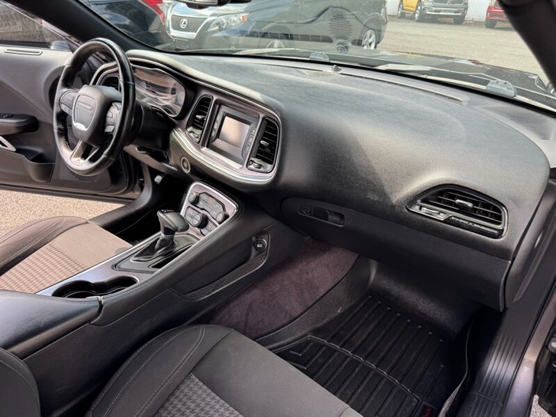 2016 Dodge Challenger SXT - Photo 49 - Rockaway, NJ 07866