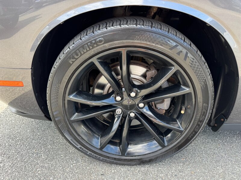 2016 Dodge Challenger SXT - Photo 13 - Rockaway, NJ 07866