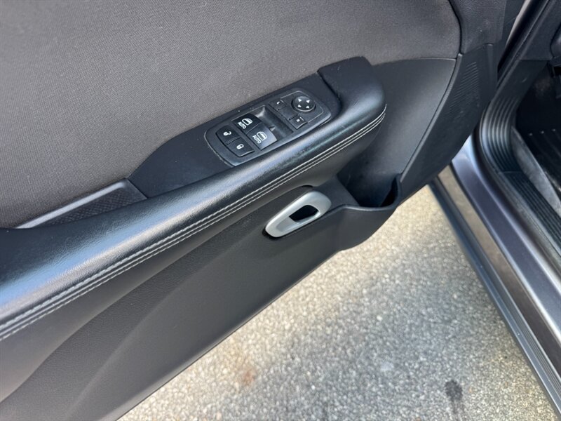 2016 Dodge Challenger SXT - Photo 18 - Rockaway, NJ 07866