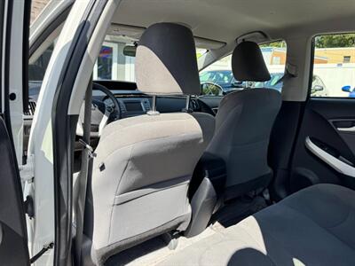 2014 Toyota Prius Four   - Photo 32 - Rockaway, NJ 07866